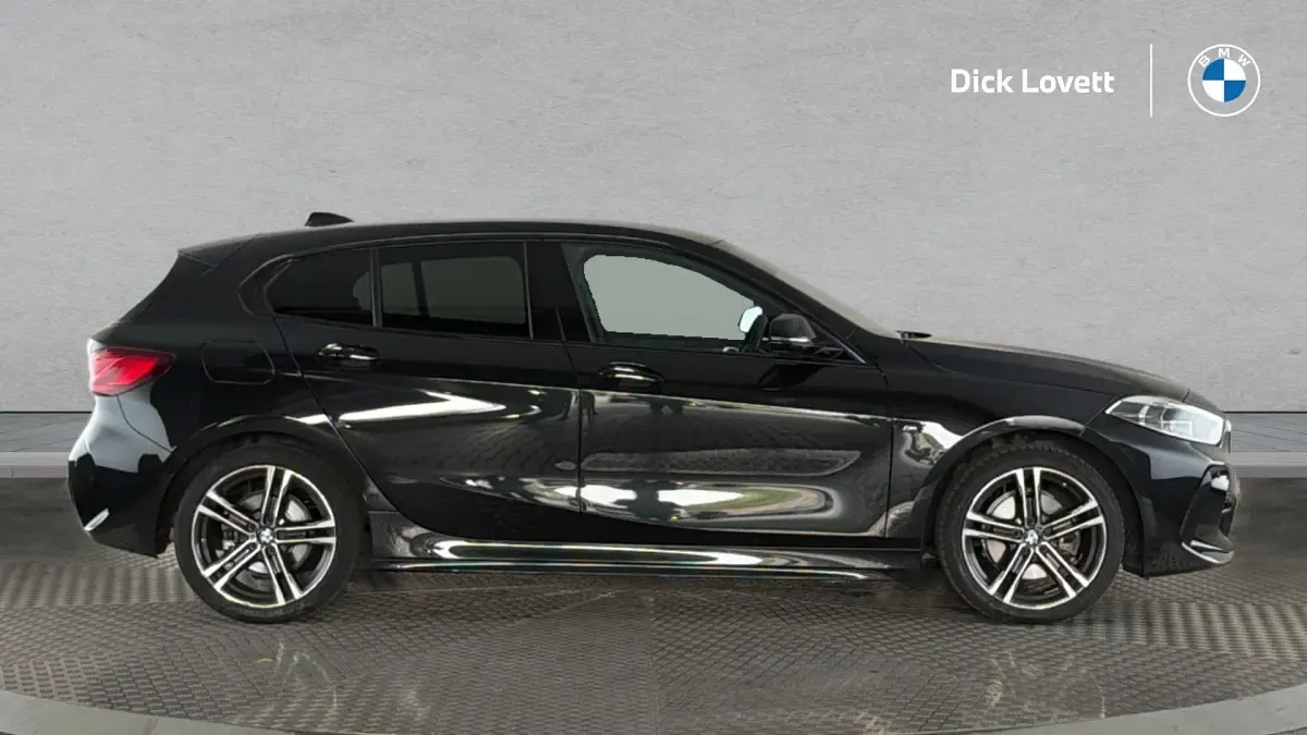 Used BMW 118 M Sport 134 HP (98 kW) 2023 Black
