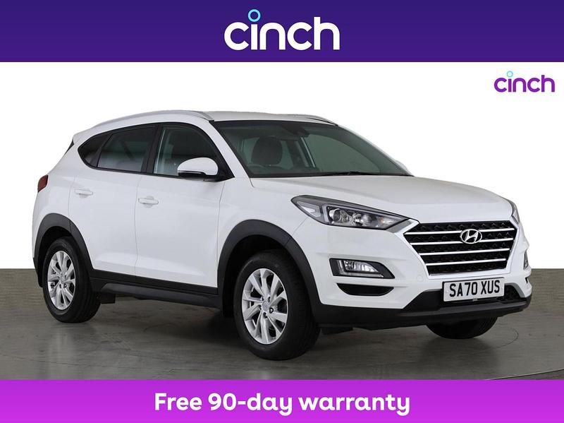 White Used 2020 Hyundai Tucson SE SUV | £14,099 (Good price) - Image 1/3
