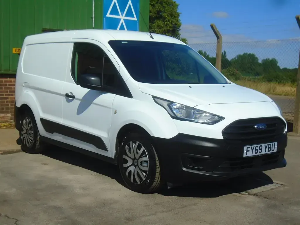 Used Ford Transit 100 HP (73 kW) 2020 White Van