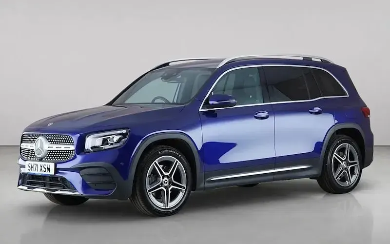 Used Mercedes GLB200 AMG Line Premium 163 HP (119 kW) 2022 Blue SUV
