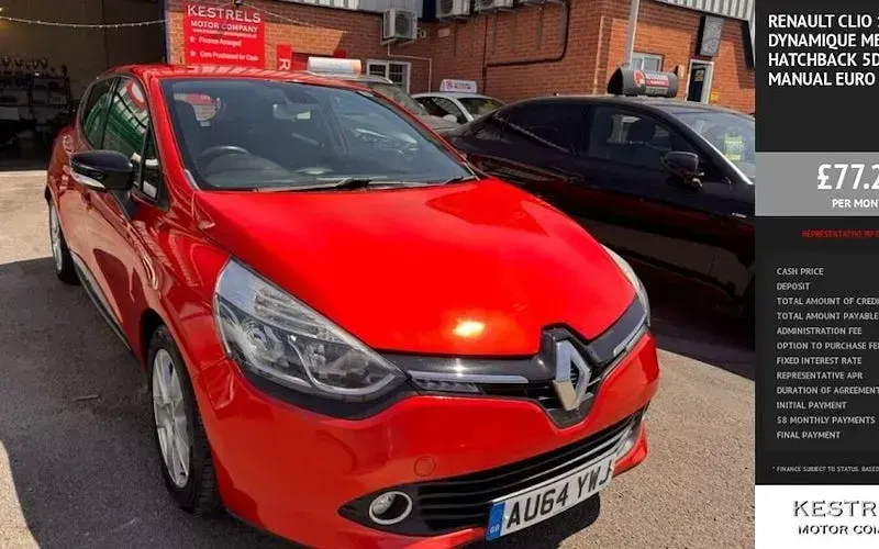 Used Renault Clio Dynamique 73 HP (53 kW) 2015 Hatchback