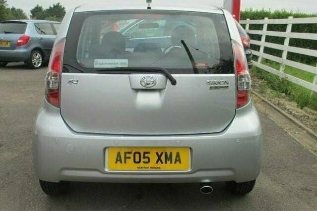 Used Daihatsu Sirion 68 HP (50 kW) 2005 Hatchback