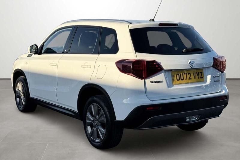 Used Suzuki Vitara SZ-T 127 HP (93 kW) 2022 White SUV