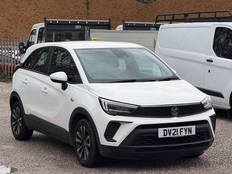 Used Vauxhall Crossland S 83 HP (61 kW) 2021 White SUV