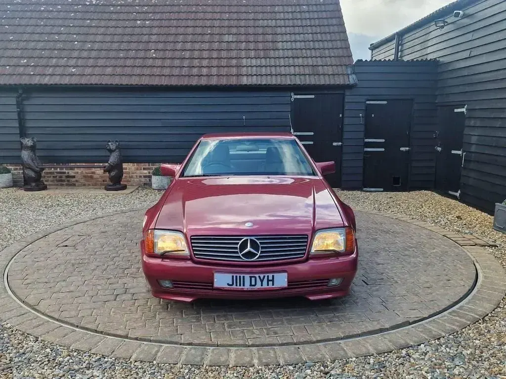 Used Mercedes SL300 190 HP (139 kW) 1992 Red Cabriolet