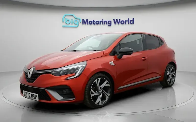Used Renault Clio RS Line 90 HP (66 kW) 2023 Red Hatchback