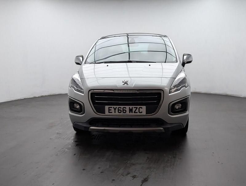 Used Peugeot 3008 Allure 120 HP (88 kW) 2017 Silver Hatchback