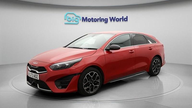 Used Kia ProCeed GT-Line 158 HP (116 kW) 2024 Red Estate