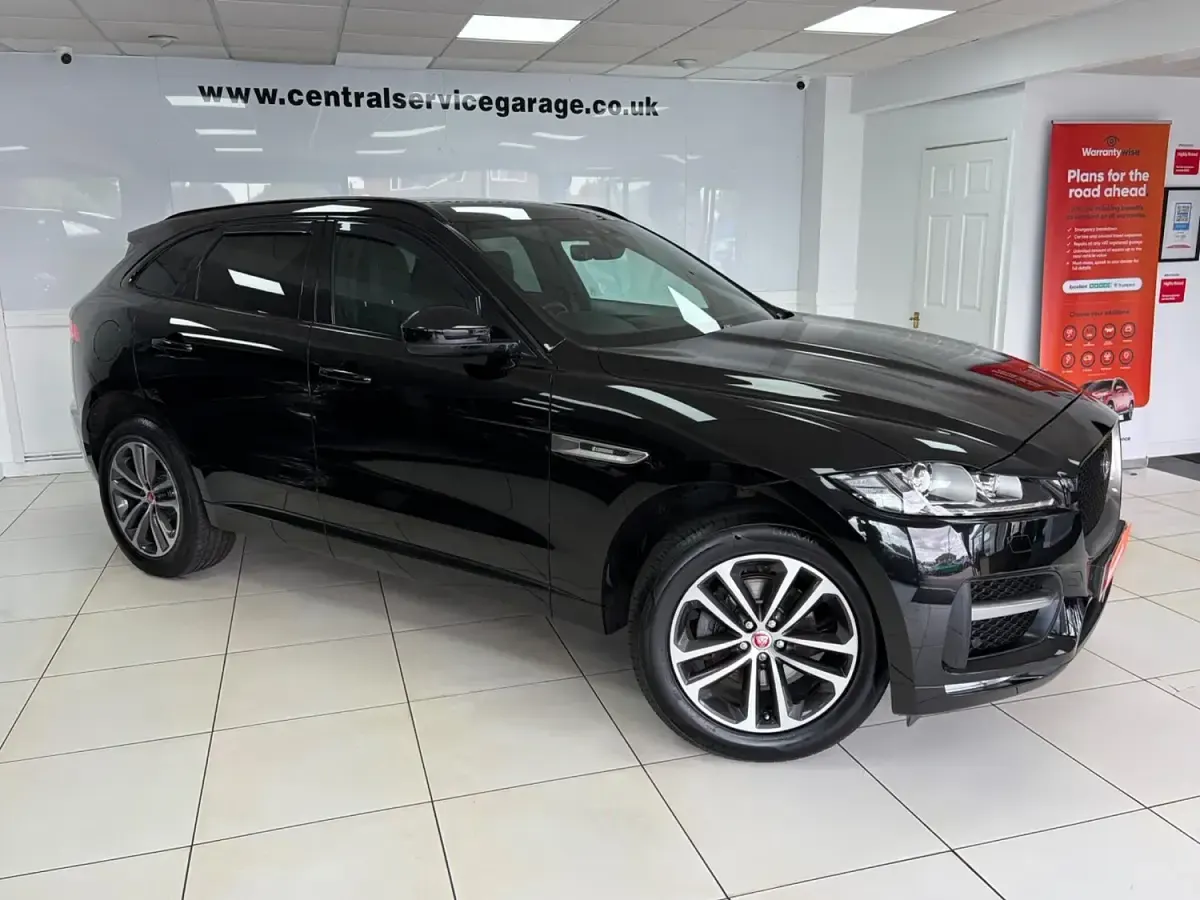 Used Jaguar F-Pace R-Sport 180 HP (132 kW) 2019 Black SUV