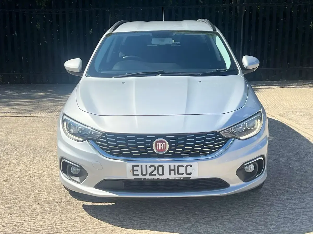 Used Fiat Tipo Lounge 120 HP (88 kW) 2020 Silver Estate