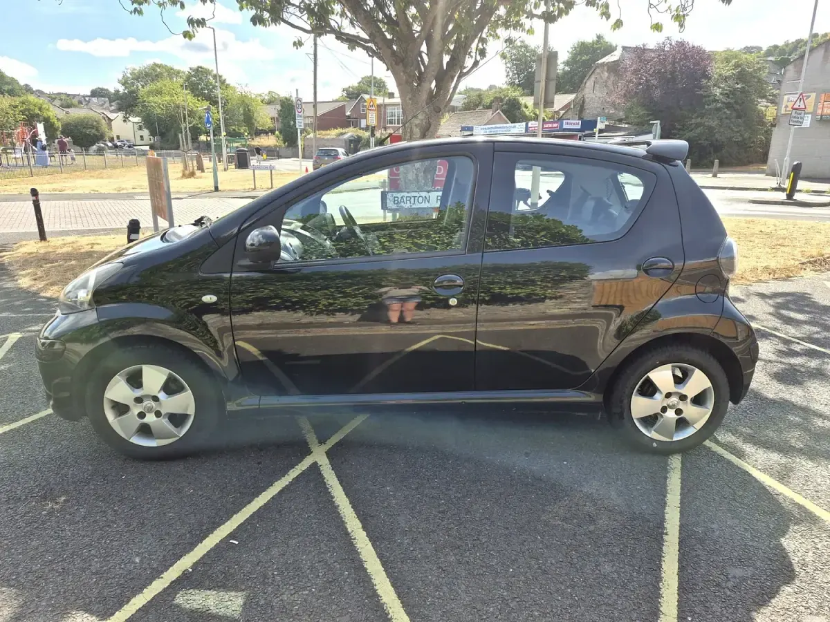 Used Toyota Aygo 2011 Black Hatchback
