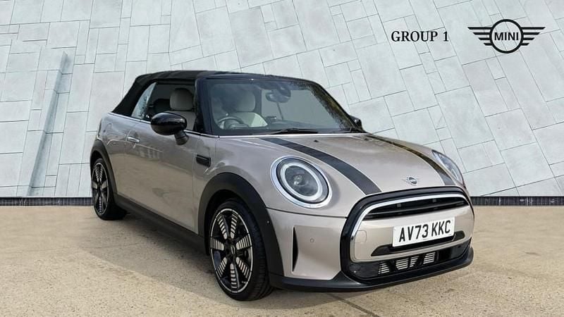 Grey Used 2023 Mini Cooper Exclusive Hatchback | £24,295 (Fair price) - Image 1/4