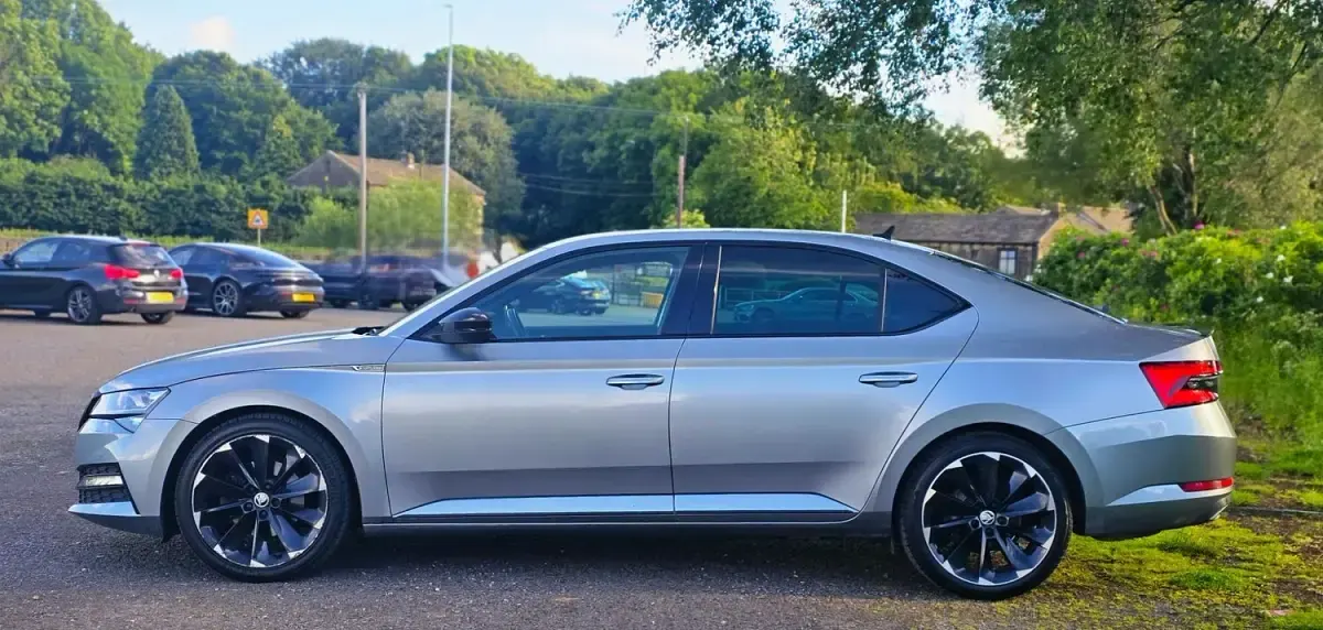 Used Skoda Superb SportlinePlus 190 HP (139 kW) 2021 Grey Hatchback
