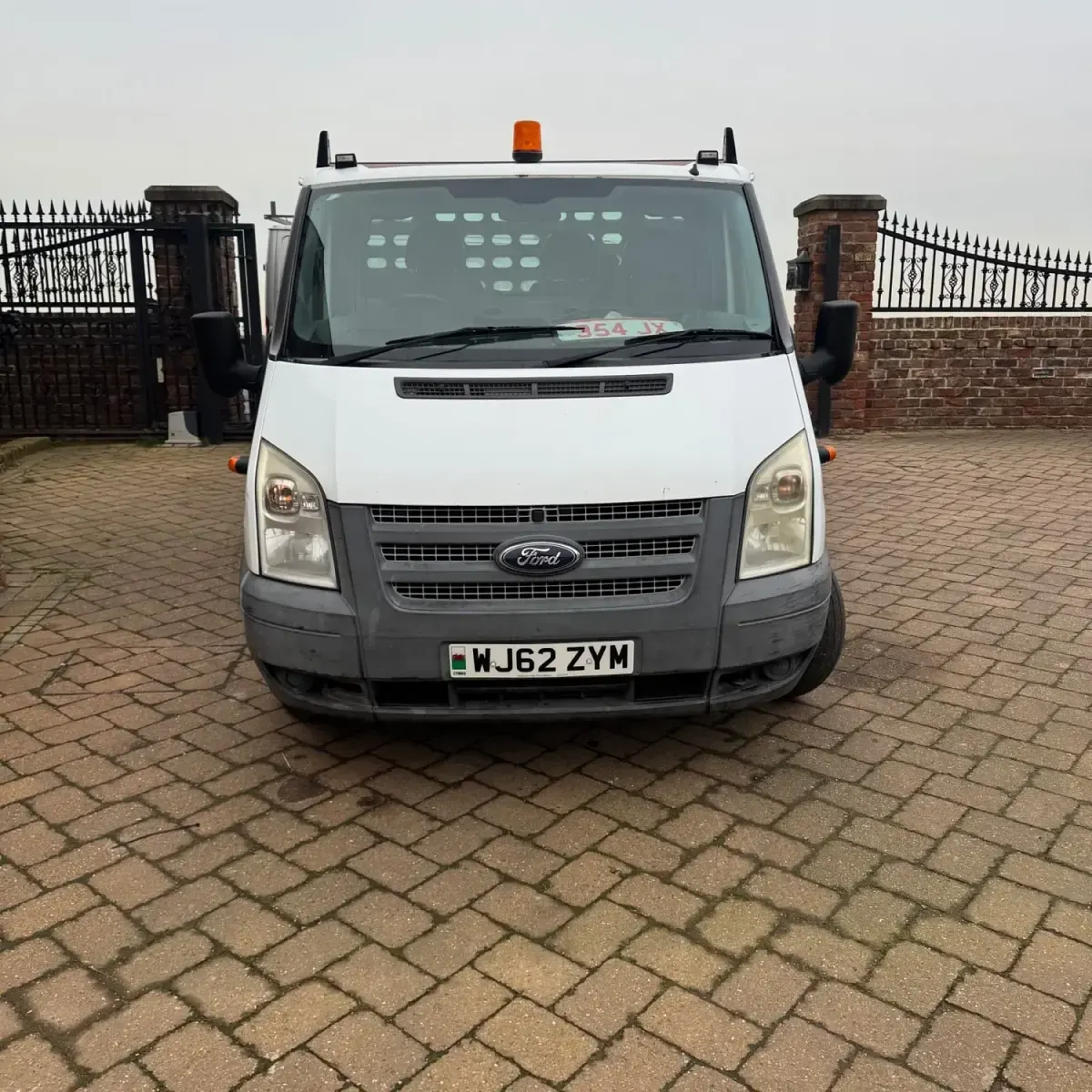 Second-hand Ford Transit 125 CP (91 kW) 2012 Alb Cabrio