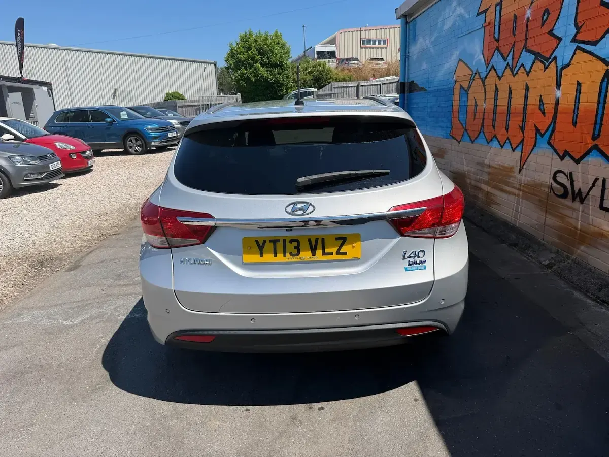 Used Hyundai i40 Style 136 HP (100 kW) 2013 Silver Estate