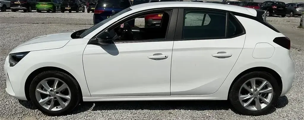 Used Vauxhall Corsa 75 HP (55 kW) 2020 Summit white Hatchback