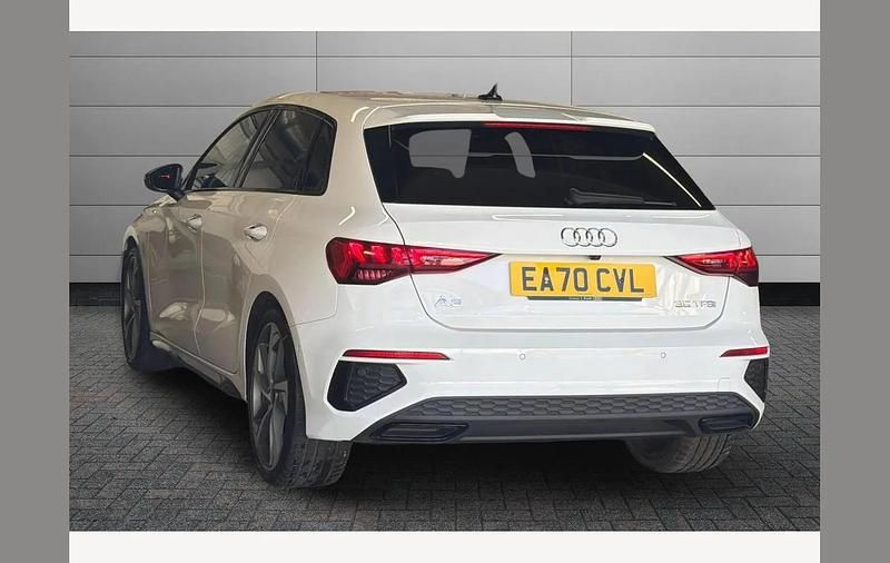 Used Audi A3 Comfort 150 HP (110 kW) 2020 Ibis white Sedan