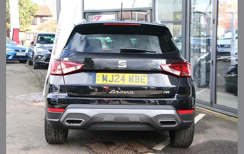 Used Seat Arona FR Sport 113 HP (83 kW) 2024 Black SUV