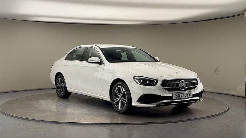 Used Mercedes E200 2021 Polar white Sedan