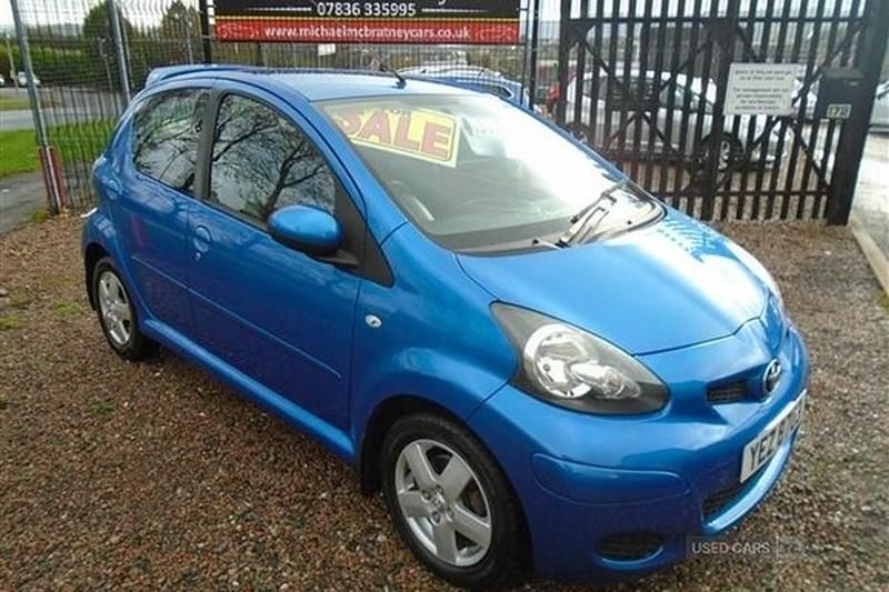 Blue Used 2009 Toyota Aygo Hatchback | £4,990 (Fair price) - Image 1/1
