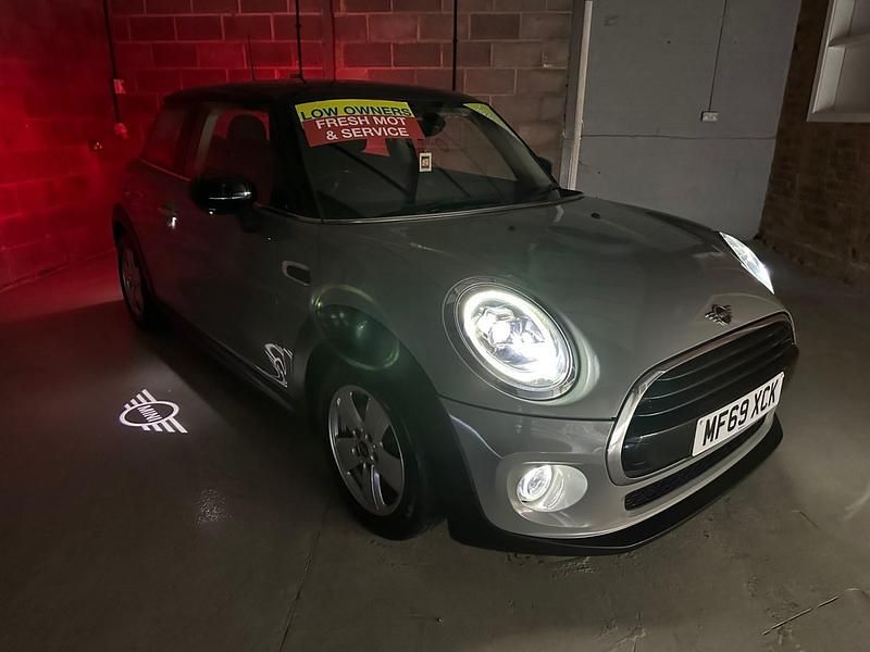 Used Mini Cooper Classic 2019 Grey Hatchback