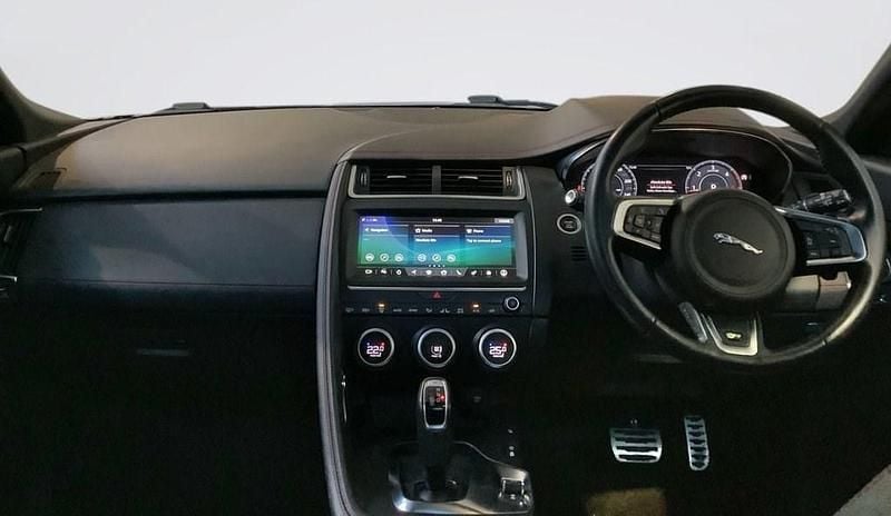 Used Jaguar E-Pace Chequered Flag 180 HP (132 kW) 2019 White SUV