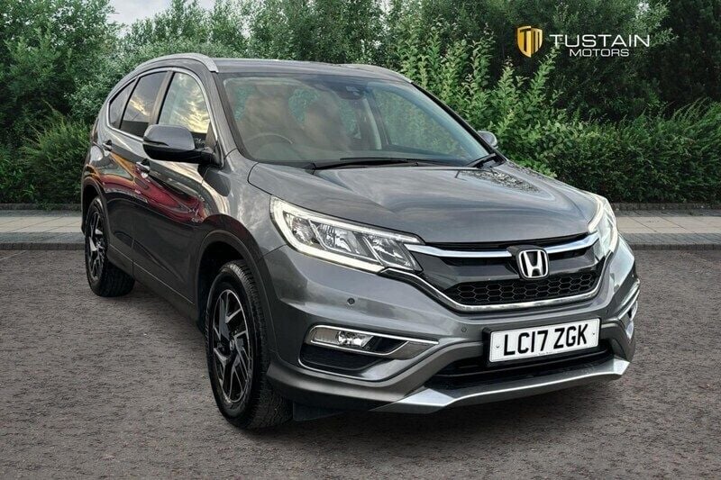 Grey Used 2017 Honda CR-V SE Plus SUV | £12,999 (Fair price) - Image 1/4
