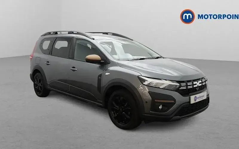 Used Dacia Jogger Extreme 141 HP (103 kW) 2025 MPV