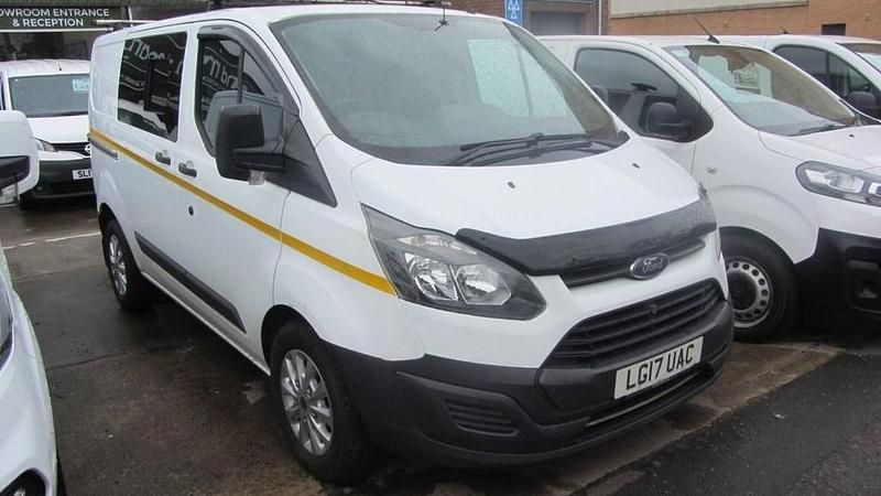 Used Ford Transit Custom 105 HP (77 kW) 2017 White Van