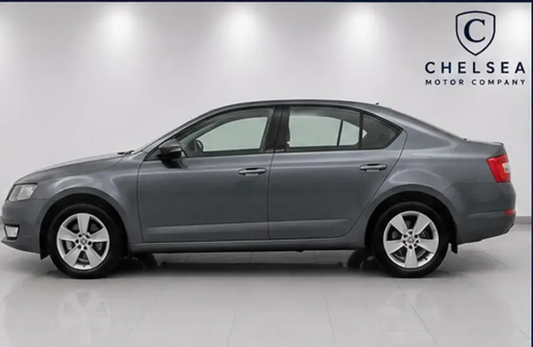 Used Skoda Octavia SE 150 HP (110 kW) 2014 Grey Estate