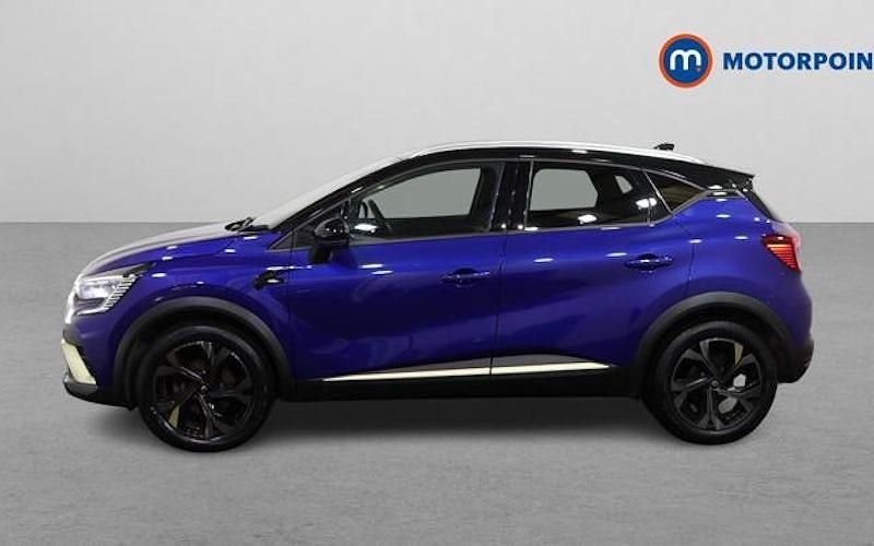 Used Renault Captur Engineered 143 HP (105 kW) 2023 Blue/black SUV