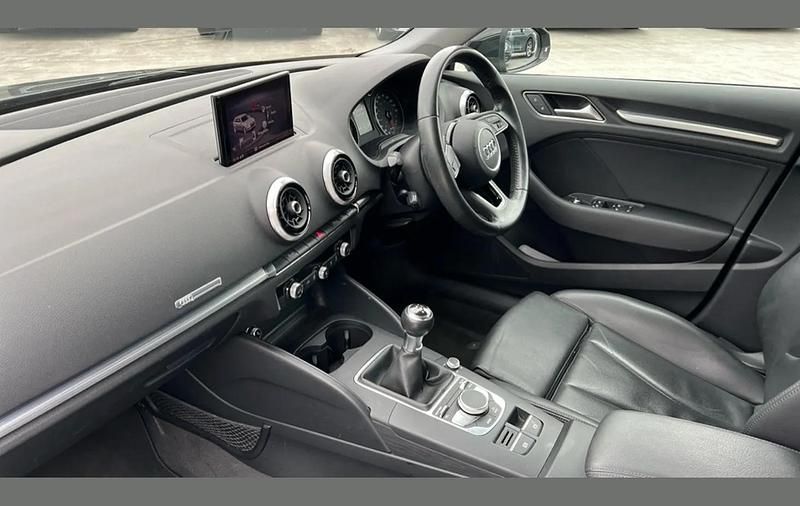 Used Audi A3 Sport 147 HP (108 kW) 2019 Black Sedan