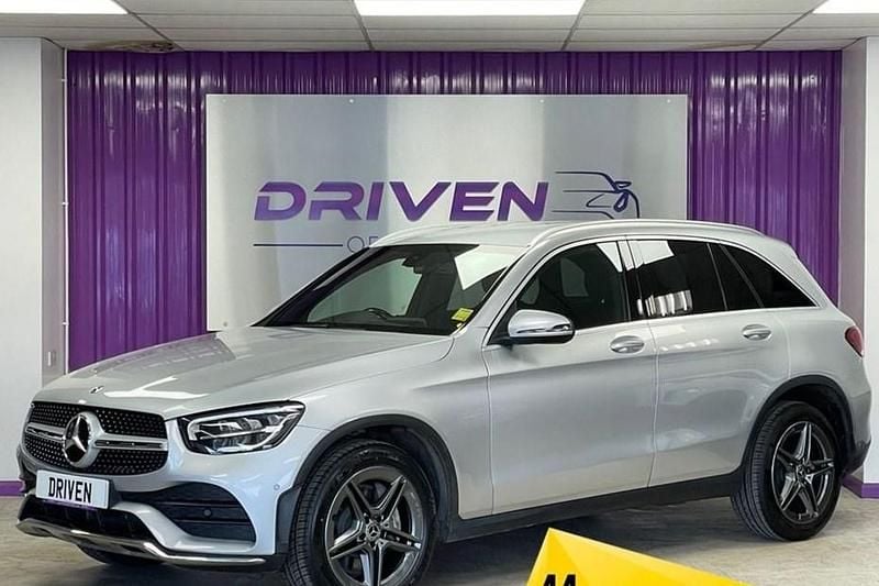 Used 2019 Mercedes GLC220 AMG line | £20,700 (Good price) - Image 1/1