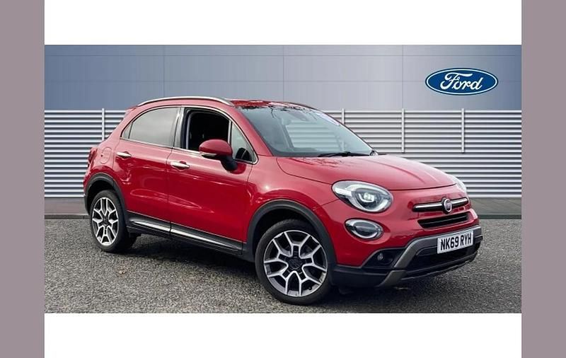 Red Used 2019 Fiat 500X Cross Plus SUV | £9,297 (Fair price) - Image 1/4