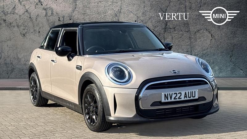 Used Mini Cooper Classic 136 HP (100 kW) 2022 Grey Hatchback