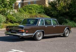 Begagnad Mercedes 600 250 HK (183 kW) 1970 Brun Sedan