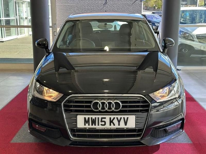 Used Audi A1 Sportback Sport 125 HP (91 kW) 2015 Black Hatchback