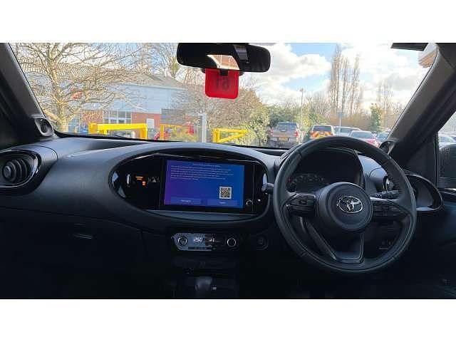 Used Toyota Aygo X 72 HP (52 kW) 2024 Other SUV