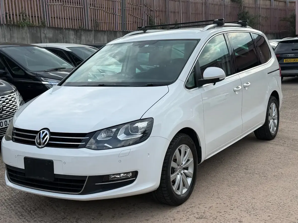 Usado VW Sharan 150 HP (110 kW) 2013 Branco Monovolume