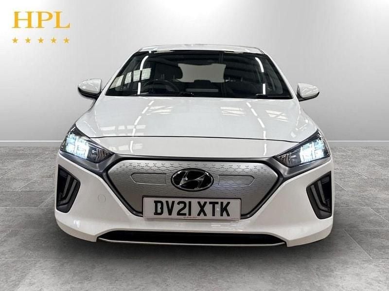 Used Hyundai Ioniq Premium 100 kW (136 HP) 2021 White Hatchback