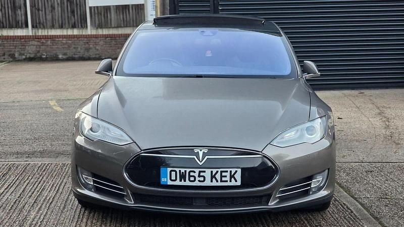 Used Tesla Model S 311 kW (423 HP) 2015 Bronze Hatchback