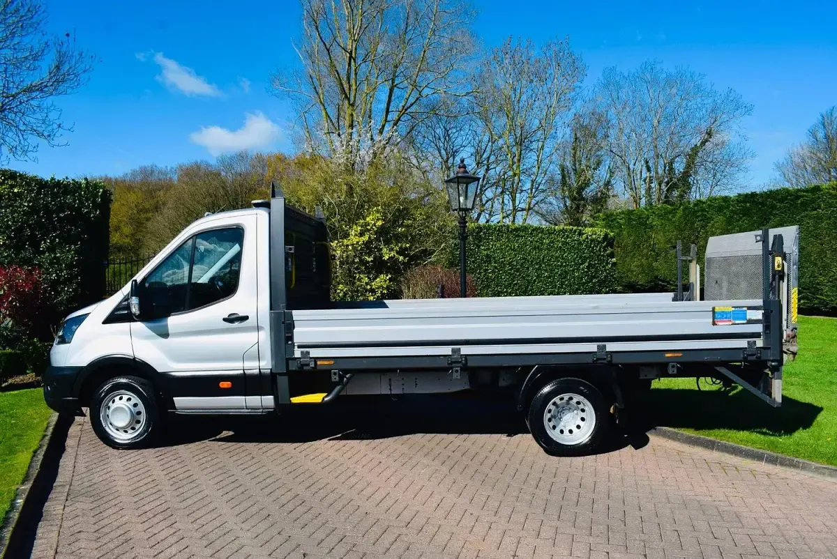 Used Ford Transit 130 HP (95 kW) 2022 Silver Cabriolet