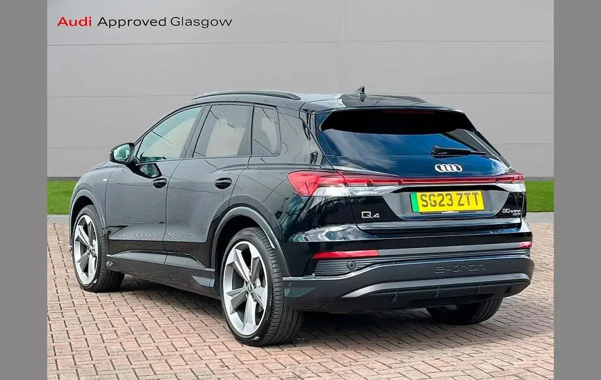 Used Audi Q4 e-tron Advanced 219 kW (299 HP) 2023 Black SUV