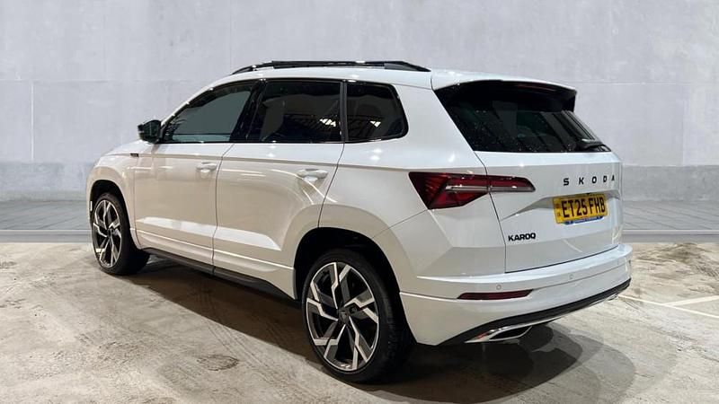 Used Skoda Karoq SportLine 150 HP (110 kW) 2025 Moon white SUV