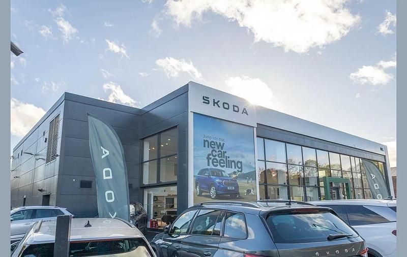 Used Skoda Kamiq Monte Carlo 108 HP (79 kW) 2023 White SUV