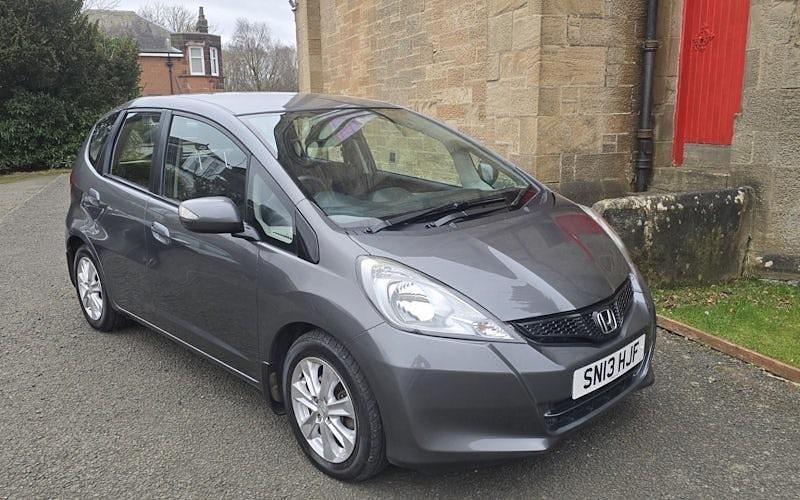 Used Honda Jazz ES 99 HP (72 kW) 2013 Hatchback