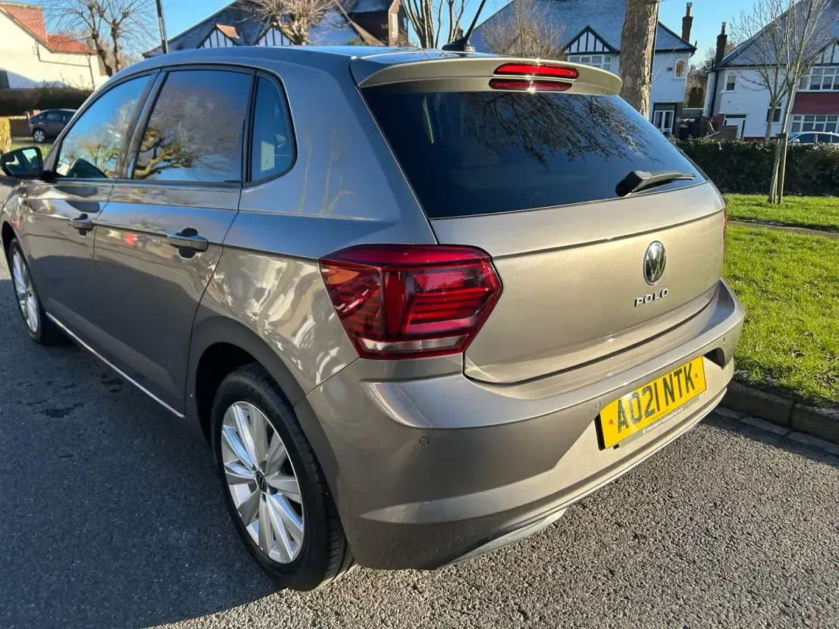 Używany VW Polo Match 80 KM (58 kW) 2021 Szary Hatchback