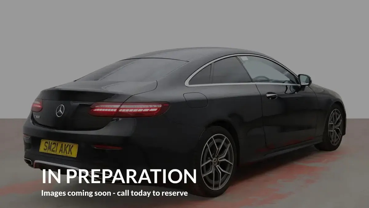 Used Mercedes E300 AMG Line Premium 272 HP (200 kW) 2021 Black Coupe