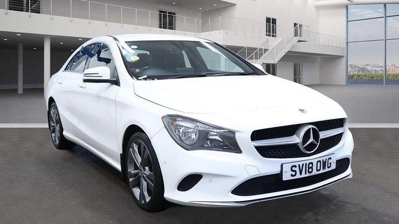 Used Mercedes CLA200 2018 White Sedan