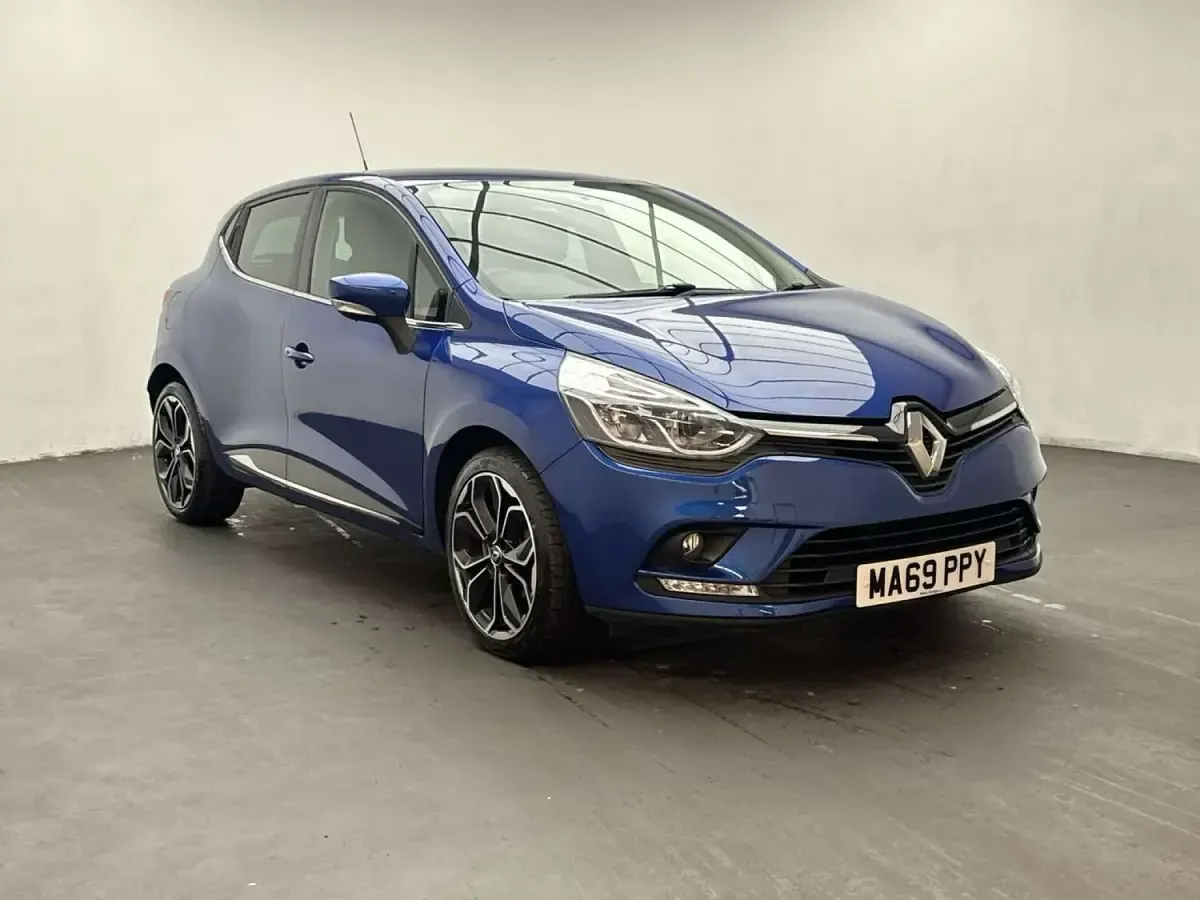 Used Renault Clio Iconic 90 HP (66 kW) 2019 Blue Hatchback